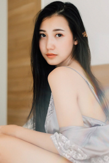 无颜之月未增删翻译中文翻译中文