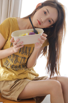 佐伯奈